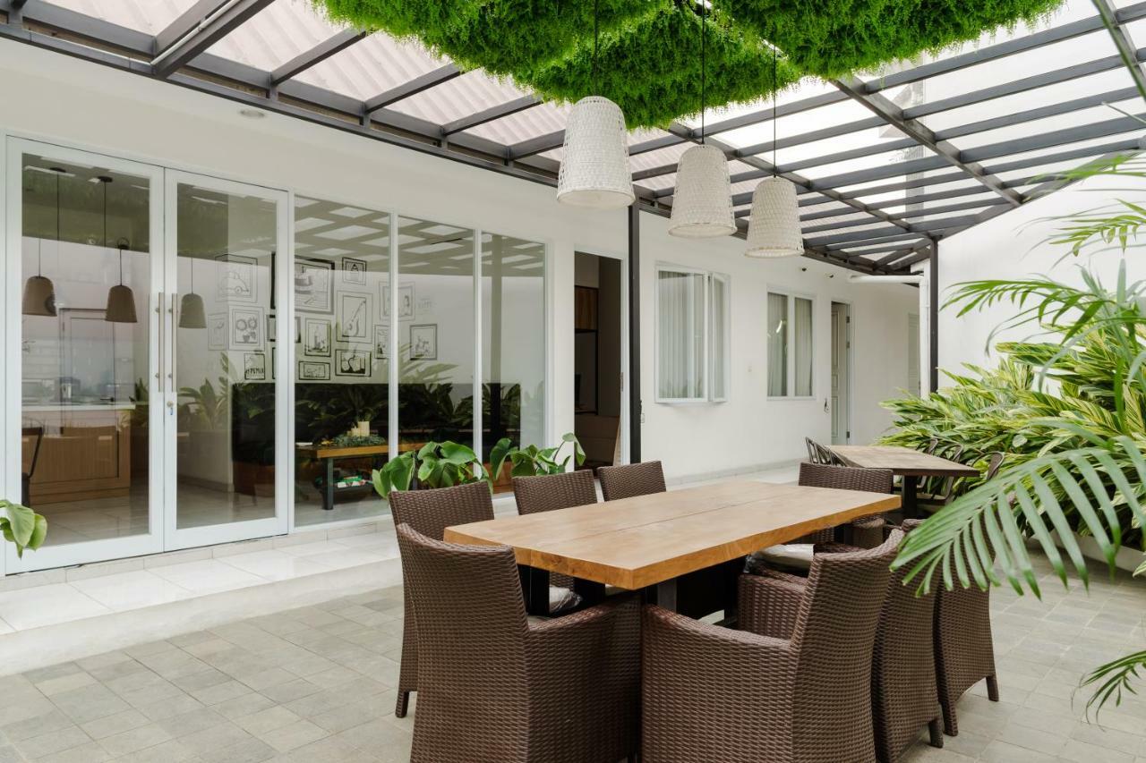 RedDoorz Plus near Exit Toll Puncak 2 Bogor Dış mekan fotoğraf