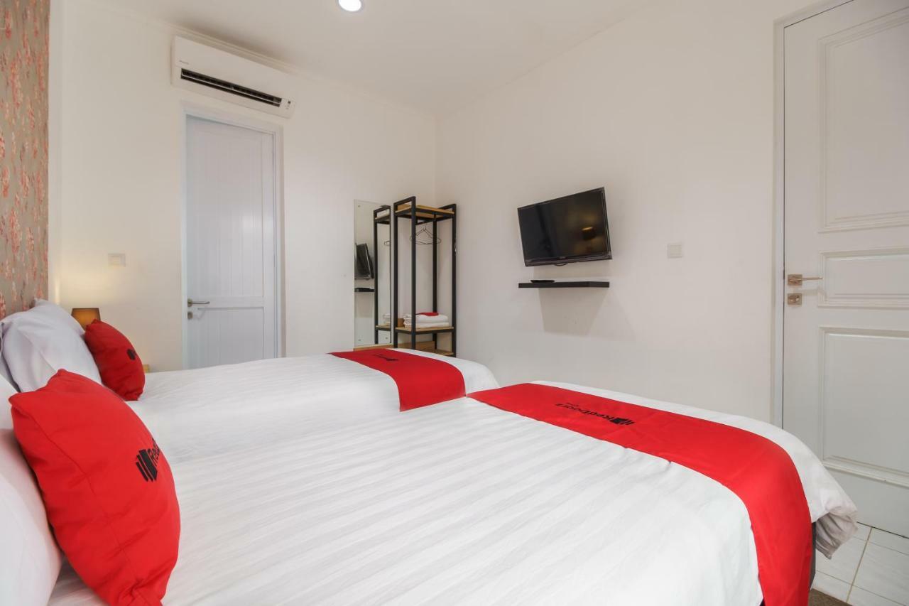 RedDoorz Plus near Exit Toll Puncak 2 Bogor Dış mekan fotoğraf